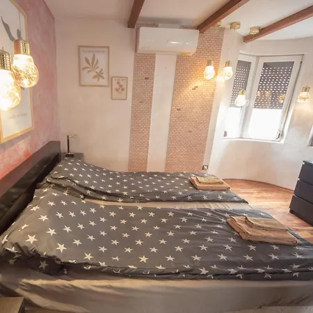 Aleks Holiday-center,sea,parking Daire *